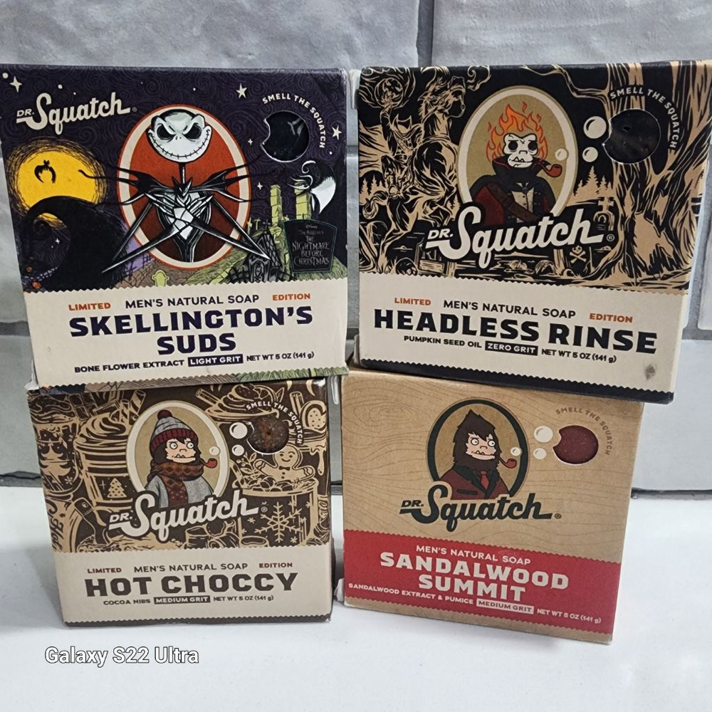 Men's Dr. Squatch Soap. 4 Bars
